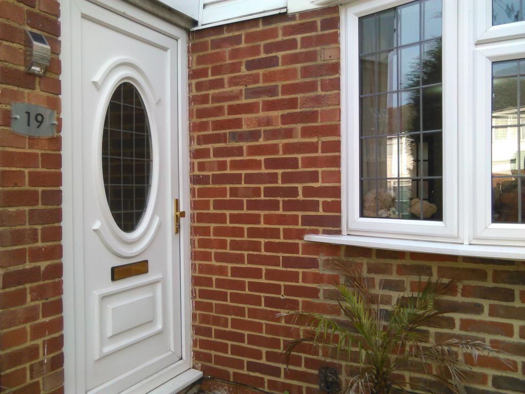 Bianca'S House Hotel Heathrow Airport Slough Exterior photo